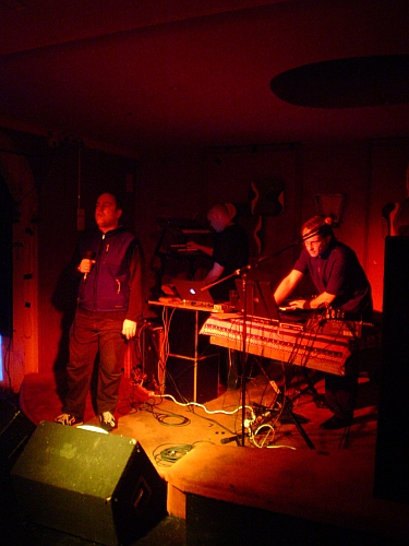 2004-09-23_sos00.jpg